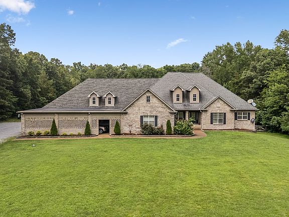 2nd image of 538 Burgess Rd