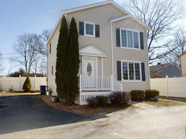 12B Chester St #2, North Reading, MA 01864