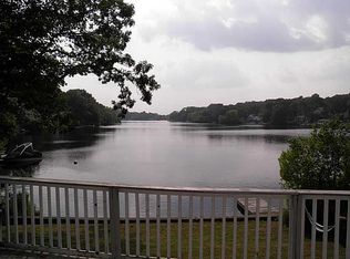 43 E Shore Dr, Exeter, RI 02822