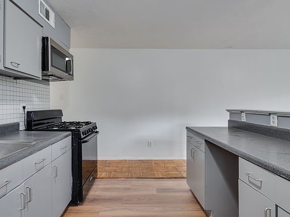 4th image of 1964 Carr Ave #2