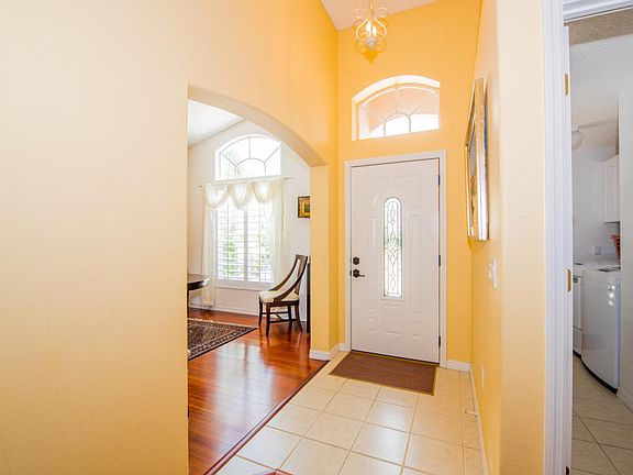 3rd image of 135 Jubilee Cir