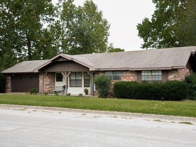 906 S 26th St, Rogers, AR, 72758