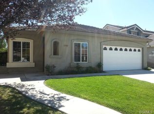 27587 Sierra Madre Dr, Murrieta, CA 92563