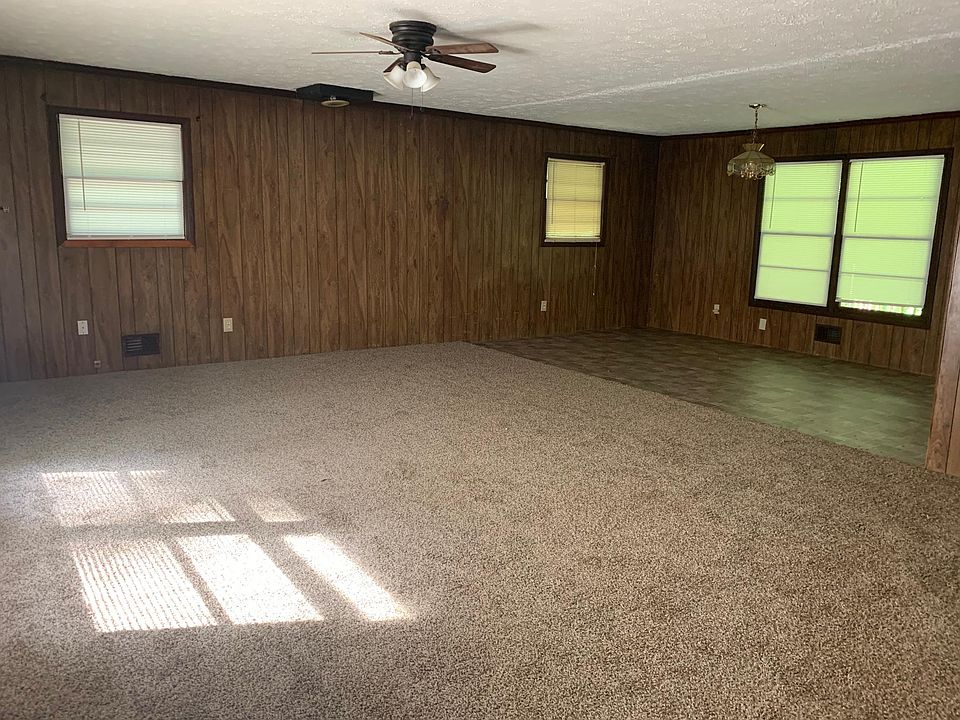 2nd image of 1349 Bob Hunton Rd