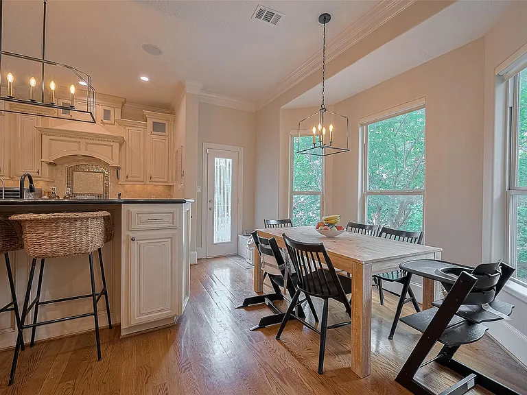 6419 Rodrigo St — Photo 13