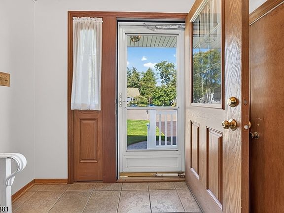 3rd image of 267 Seville Ct