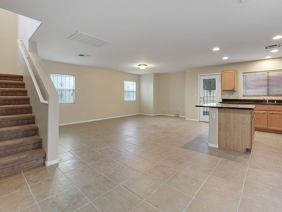 5th image of 4123 Grennock Ct