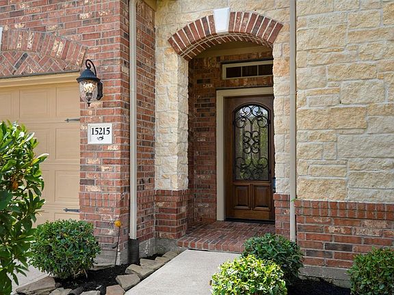 2nd image of 15215 Fastwater Bend Ln
