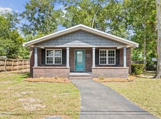 717 Sinclair St, Chipley, FL 32428
