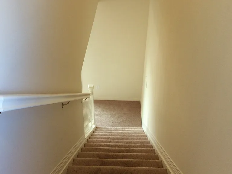 12911 Shawnee St — Photo 14