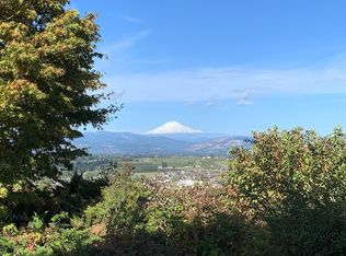 3755 Straight Hill Rd, Hood River, OR 97031