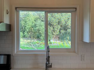 6115 Dry Creek Rd #A, Healdsburg, CA 95448