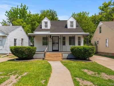 7800 Greenview Ave, Detroit, MI, 48228