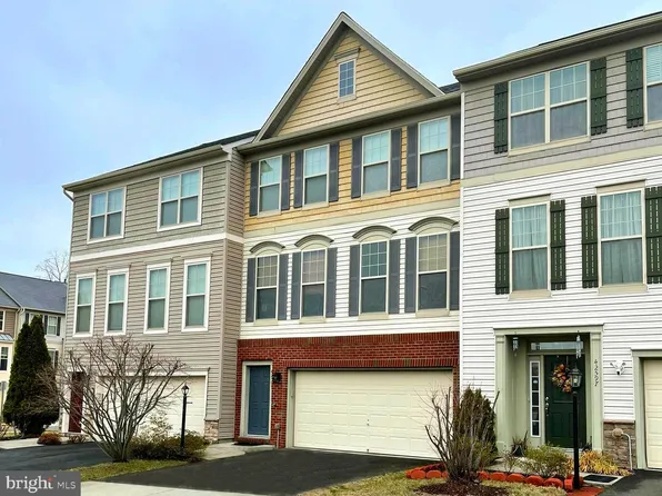 42599 Galbraith Sq, Ashburn, VA 20148