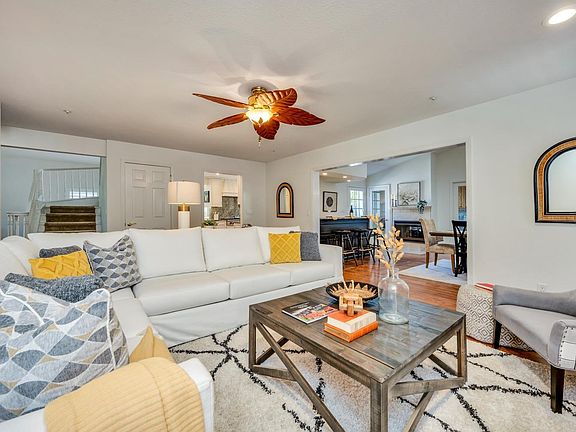 4th image of 3308 Carmel Drive