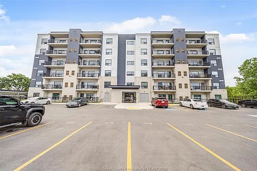 3320 Stella Cres Photo 1 3320 Stella Cres Photo 1