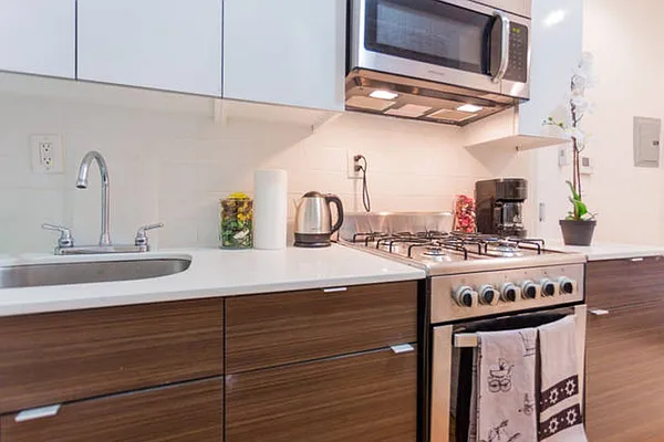 Rented by LG Fairmont Group | media 31