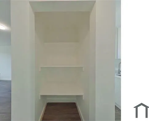 Studio, $1,500 — Photo 4