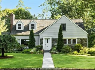 18 Winding Way, Short Hills, NJ 07078