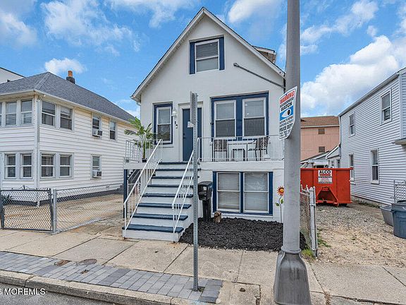 4th image of 115 Blaine Avenue