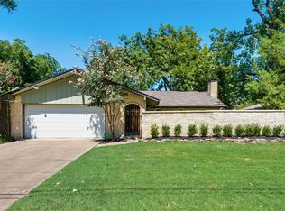 926 Peavy Rd, Dallas, TX 75218