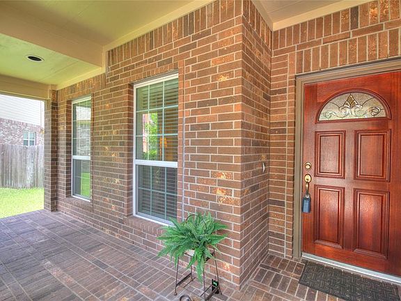 5th image of 3401 Bristol Banks Ct