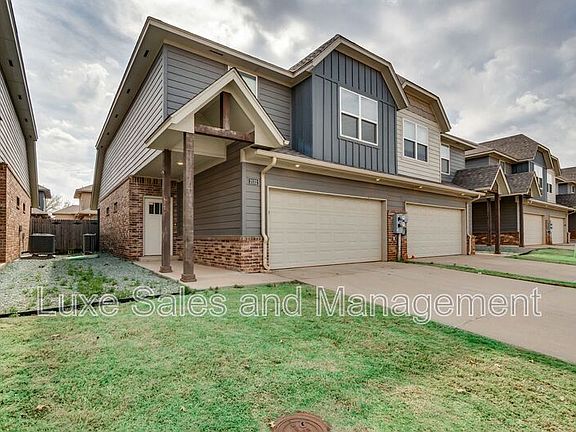 3rd image of 2132 Camino Del Plaza Ln