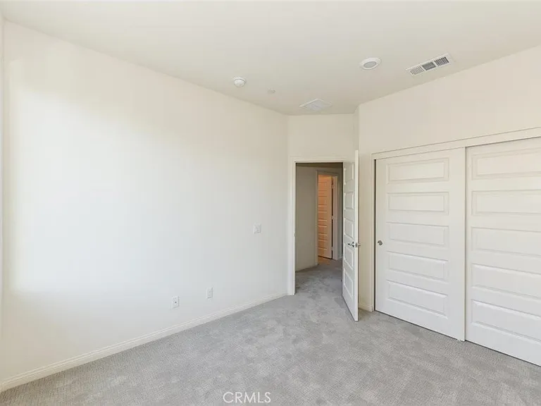 106 Unity — Photo 30