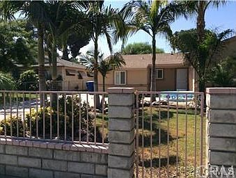 2nd image of 8592 Via Norte Dr