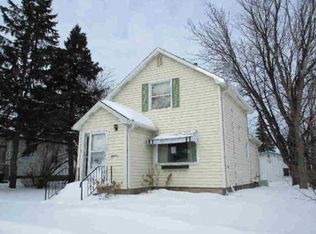 200 1st St NW, Chisholm, MN 55719