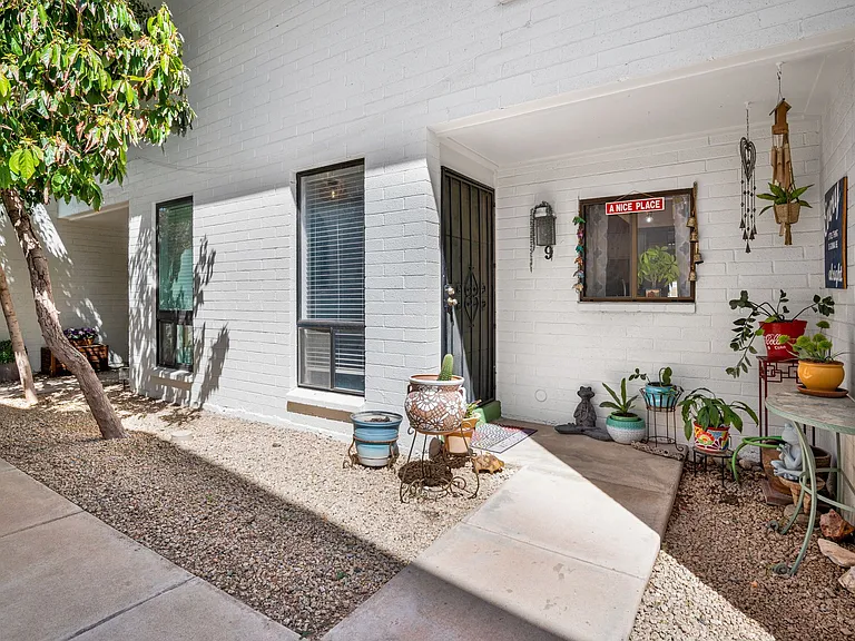 5315 N 18th St #9 — Photo 9