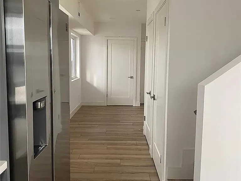 2151 S West View St — Photo 18