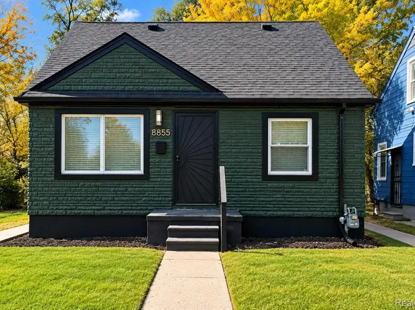 8855 Stout St, Detroit, MI 48228