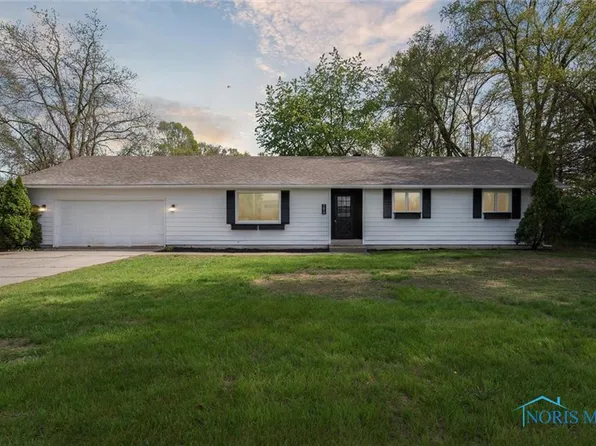 7413 Sylvania Ave, Sylvania, OH 43560