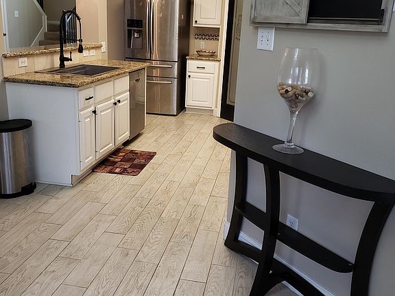 3rd image of 13703 Harvest Brook Ct