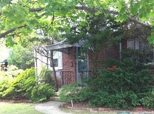 8 Locust Dr, Catonsville, MD 21228