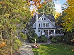 517 Heights Rd, Ridgewood, NJ 07450