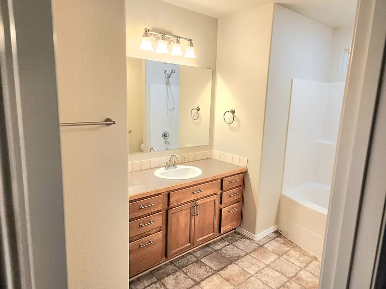 2517 Rankin Ct — Photo 30