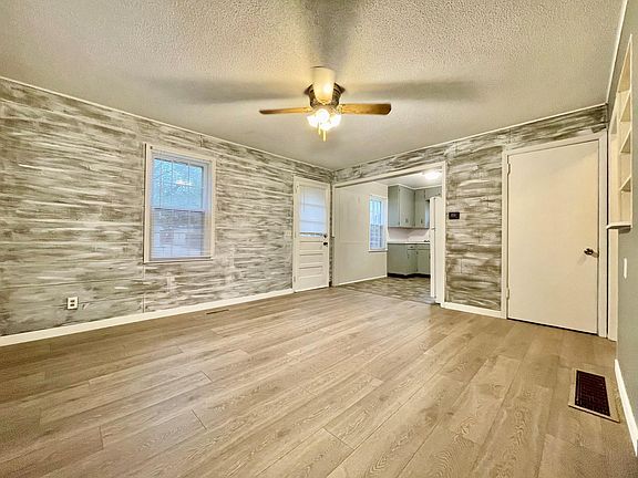2nd image of 1103 Johnson Ave