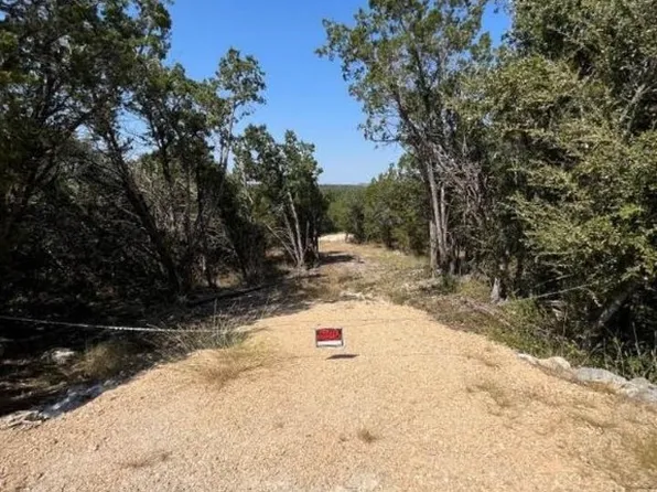 1585 Hilltop Rdg, New Braunfels, TX 78132