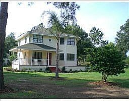1st image of 28153 Lindenhurst Dr