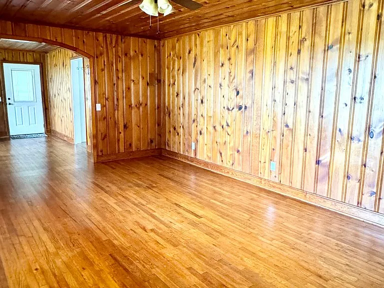 2416 Brunson Springs Rd — Photo 6