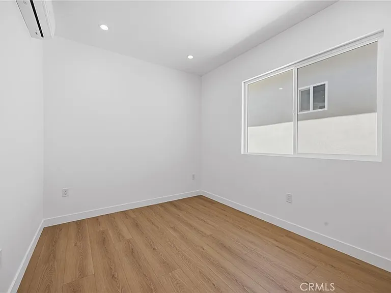 7647 1/2 Melvin Ave — Photo 11