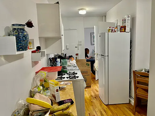 Rented by J Misrahi Realty Corp | media 10