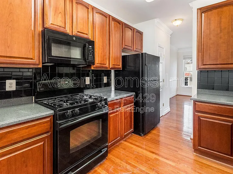 9875 Dochart Sound Ln — Photo 11