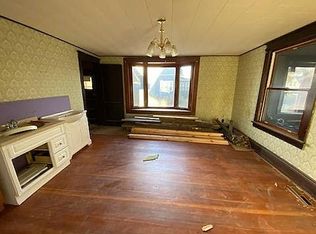 217 Main St E, Belle Plaine, MN 56011