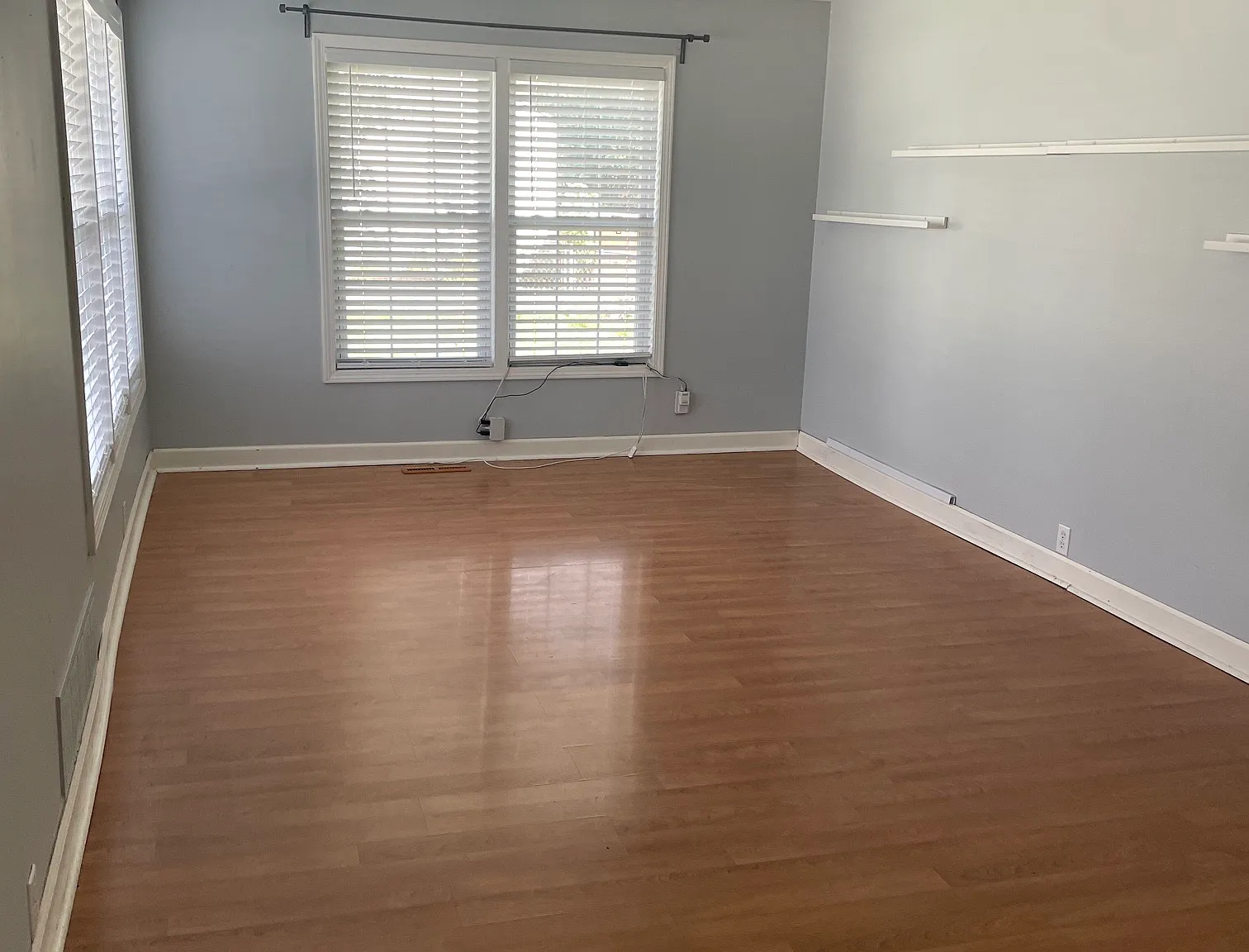 2 bed, 1800 sqft, $1,425 — Photo 3