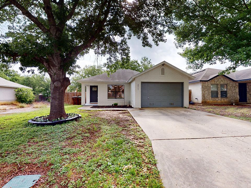 1st image of 2211 Muddy Peak Dr