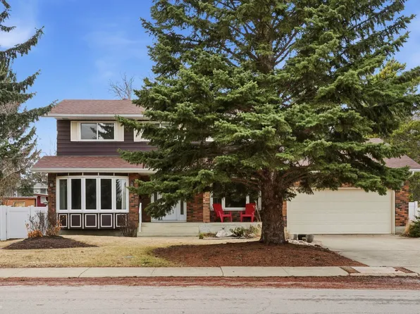 14848 64th Ave NW, Edmonton, AB T6H 4Y4