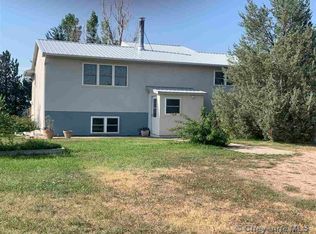 17 Jefferson Rd, Wheatland, WY 82201